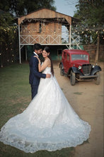 Load image into Gallery viewer, W159, White Tube Ball Sweet Heart Trail Gown, Size (XS-30 toL-38)