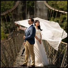 Load image into Gallery viewer, W151 (2) White Off-Shoulder Veil Princess Trail Wedding Gown, Size (XS-30 to XL-40)