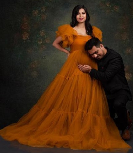 G354, Burnt Orange Frill Maternity Shoot Trail Gown, Size (ALL)pp – Style  Icon www.dressrent.in