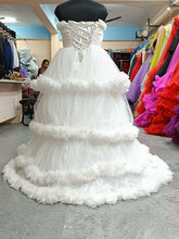 Load image into Gallery viewer, W259, White Tube Ruffled Ball Gown, Size (All)
