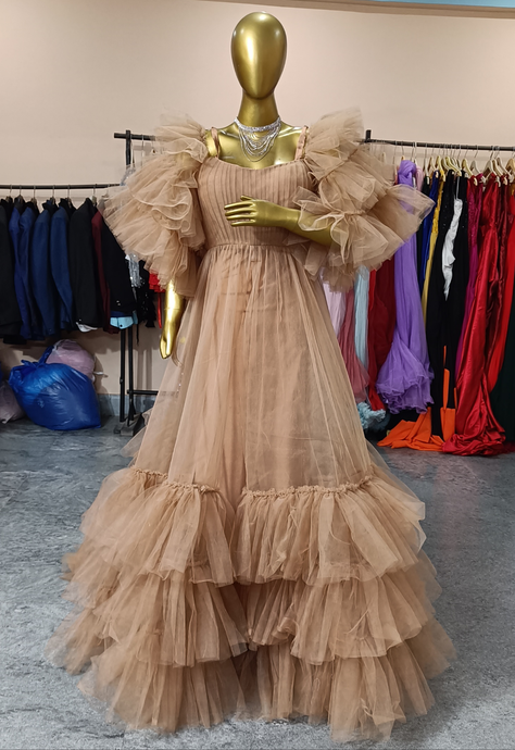 G1120, light brown Frills Maternity Shoot Gown, Size (ALL) pp