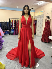 Load image into Gallery viewer, G938, Red Infinity Trail Prewedding Shoot  Gown (p)