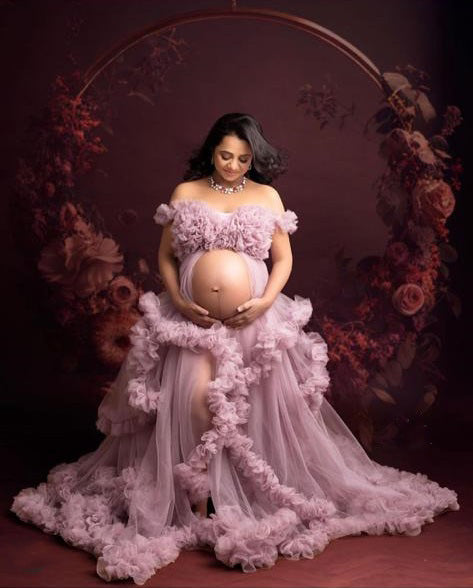 G1131, Lilac Ruffled Maternity Shoot Trail Gown With Inner , Size(All)pp