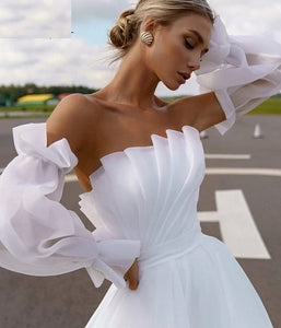 W152, White Tube Top Ruffle Sleeves Trail Shoot Gown, Size (ALL)pp