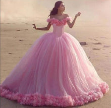 Load image into Gallery viewer, G849, Pink Victoria Big Ball Gown Size(ALL)pp