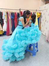 Load image into Gallery viewer, G1648, Ice Blue Ruffled Maternity Shoot Gown, Size (ALL)pp