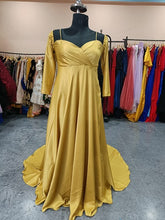Load image into Gallery viewer, G179, Golden Gown, Size (All Sizes)pp