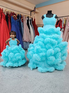 G1648, Ice Blue Ruffled Mother Daughter Shoot Gown, Size (ALL)pp