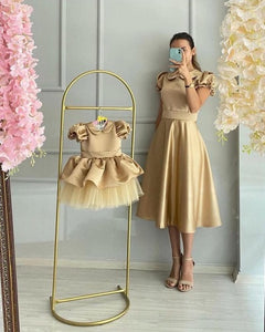 G661, Golden Satin Mother Daughter Shoot Gown Size(All)pp