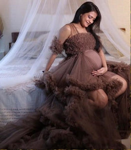 G925, Brown Ruffled Maternity Shoot Gown, Size (All)