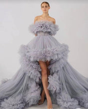 Load image into Gallery viewer, G3004, Grey Short Ruffled Prewedding Shoot Gown,(All Size)pp