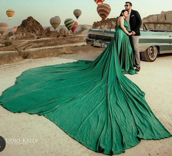 G3013, Castelon Green Satin Slit cut Pre Wedding Shoot Long Trail Gown, Size (All)pp