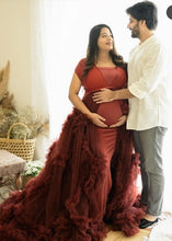 Load image into Gallery viewer, G2112, Dark Wine Ruffled Maternity Shoot Trail Gown, Size (All Sizes)pp