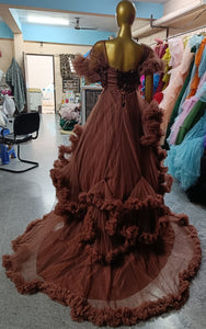 G925, Brown Ruffled Maternity Shoot Gown, Size (All)