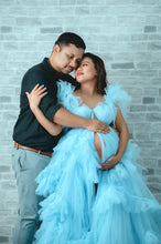 Load image into Gallery viewer, G466, Blue Frilled Maternity Shoot Gown With Inner, Size (All)