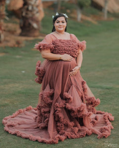 G925, Brown Ruffled Maternity Shoot Gown, Size (All)