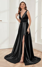 Load image into Gallery viewer, G550 (3), Black satin slit cut prewedding shoot long trail gown, Size (All)