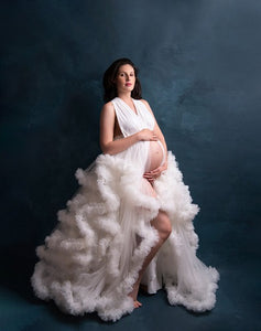 W2014, White Ruffled Slit Cut Maternity Shoot Trail Gown With Inner, Size (All)pp