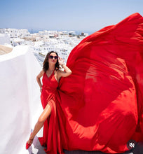 Load image into Gallery viewer, G6002, Red Satin Flying Trail Prewedding Gown (p)