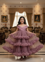 Load image into Gallery viewer, G1041,(1) Onion Peach Ruffled Mother dughter Shoot Trail Gown, Size(All) p