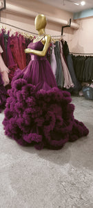 G406, dark purple Ruffled Frill maternity Shoot  Trail Gown, Size (All)pp