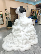 Load image into Gallery viewer, G723, White Puffy Cloud Maternity Shoot Trail Gown, pp