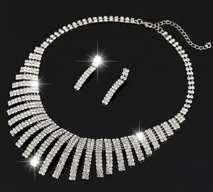 Silver Pendant Artificial Diamond Necklace Set