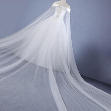 Load image into Gallery viewer, W151 (2) White Off-Shoulder Veil Princess Trail Wedding Gown, Size (XS-30 to XL-40)