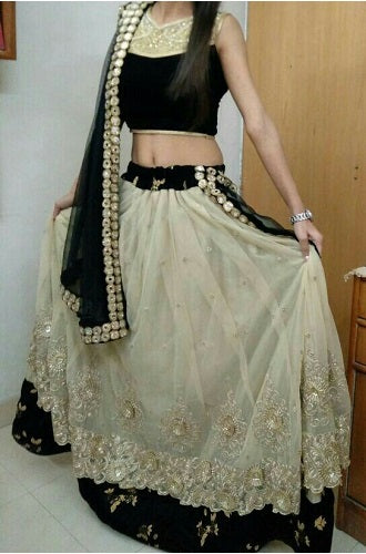 L70, Golden and Black Lehenga, Size (XS-30 to XL-40)