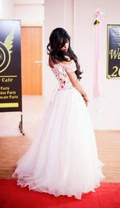 G11, Peach Floral Ball Gown, Size (XS-30 to L-38)