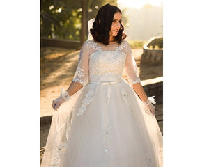 W165, Off- White Sleeves-Lace Ball Gown, Size (XS-30 to L-38)
