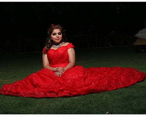 G226 (3) Red Luxury Feather Pattern Off-Shoulder Prewedding Extra Long Trail Gown, Size, (XS-30 to XL-40)