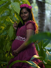 Load image into Gallery viewer, G148, Wine Puffy Maternity Shoot  Baby Shower Trail Gown Size, (XS-30 to XL-42)