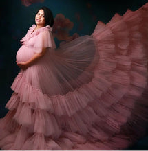 Load image into Gallery viewer, G555, Peach Ruffled Maternity Shoot  Gown, Size(All)