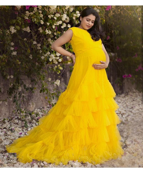 G551, Yellow Ruffled Prewedding Shoot  Gown, Size(All)pp