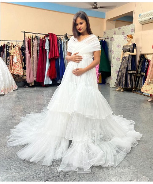 W55, White Ruffled Maternity Shoot Gown, Size (All)