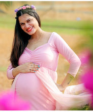 Load image into Gallery viewer, G56,(3)  Pink Maternity Trail Lycra Body Fit Gown, Size (All)