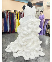 Load image into Gallery viewer, W558, White Ruffled Prewedding Shoot  Trail Gown Size, (All)