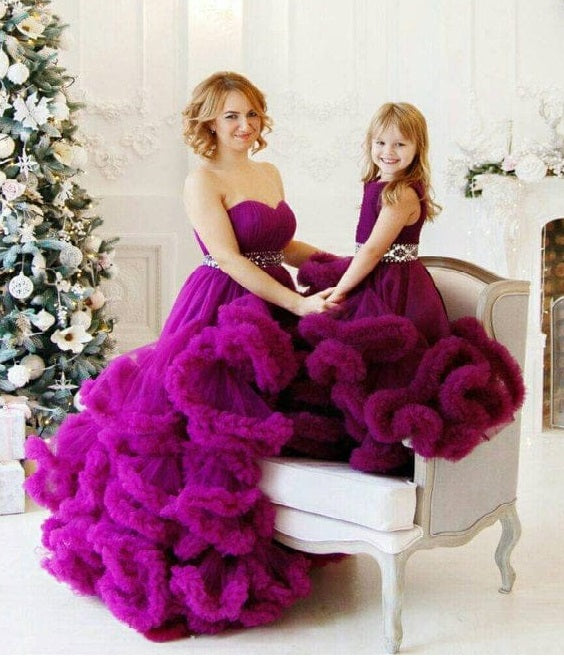 Mother-Daughter Dress Style Icon www.dressrent.in Mother-Daughter Dress Style Icon www.dressrent.in