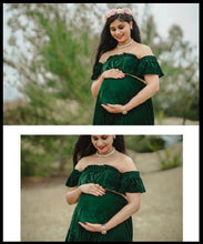 Load image into Gallery viewer, G581, Green Velvet Lycra  shoot Trail Gown, Size (All) pp