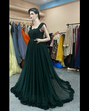 Load image into Gallery viewer, G822, Bottle Green Ruffled Pre Wedding Shoot  Gown, Size (All)