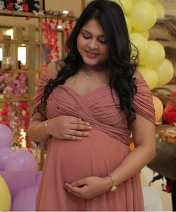 G439 , Peach Colour Maternity  Shoot Gown, Size (All)pp