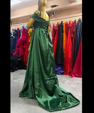 Load image into Gallery viewer, G900(2), Castelon Green Satin Slit cut Pre Wedding Shoot Long Trail Gown, Size (All)