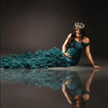 Load image into Gallery viewer, G919, Bottle Green Maternity Shoot Trail Body Fit Gown (All Sizes)pp
