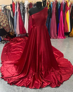 G695, Wine  Satin One Shoulder Prewedding Long Trail Gown, Size (All)pp