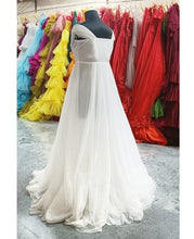 Load image into Gallery viewer, W922, White Prewedding Shoot Gown, Size (All)