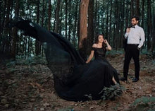 Load image into Gallery viewer, G200 (12), Black Slit Cut Long Trail Prewedding Shoot Gown, Size  (All)