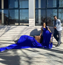 Load image into Gallery viewer, G338, Royal Blue Slit Cut Long Trail Prewedding Shoot Gown Size(All)