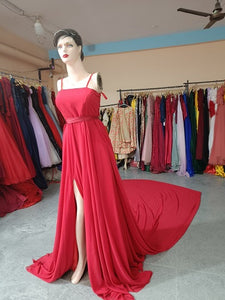 G186, Red Prewedding Shoot Infinity Long Trail Gown Size ( XS-30 To L 38 )