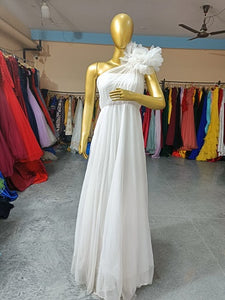 G719 , White prewedding One Shoulder Gown, Size (All)